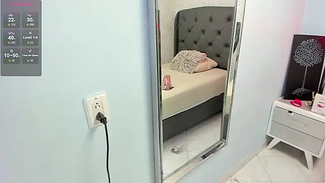 SUZETMONACO online show from 25, 3, 2026