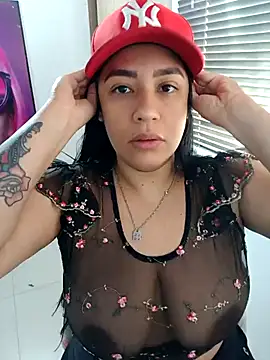 Snapshot of marta201_alfaro chatting on 3, 11, 2025 marta201 alfaro online show from 3, 11, 2025