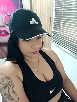 Snapshot of marta201_alfaro chatting on 9, 11, 2025 marta201 alfaro online show from 9, 11, 2025