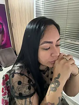 Snapshot of marta201_alfaro chatting on 16, 2, 2025 marta201 alfaro online show from 16, 2, 2025