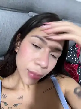 Agataowens online show from 4, 3, 2026