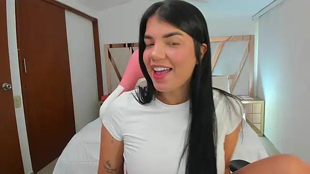 emma lopes online show from 20, 4, 2026