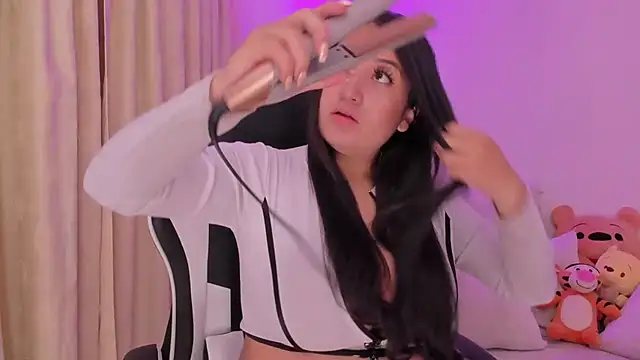 shanel taylor online show from 14, 12, 2025