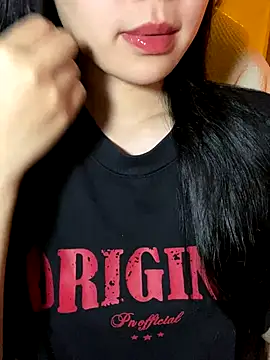 minmin2kk5 online show from 18, 11, 2025