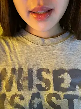 minmin2kk5 online show from 22, 4, 2026