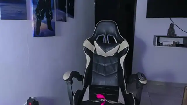 naomi berckley online show from 26, 4, 2026