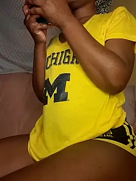 Freya 004 online show from 13, 4, 2026