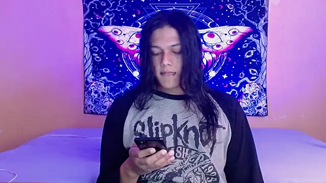 Snapshot of daiki_sx chatting on 7, 6, 2026 daiki sx online show from 7, 6, 2026
