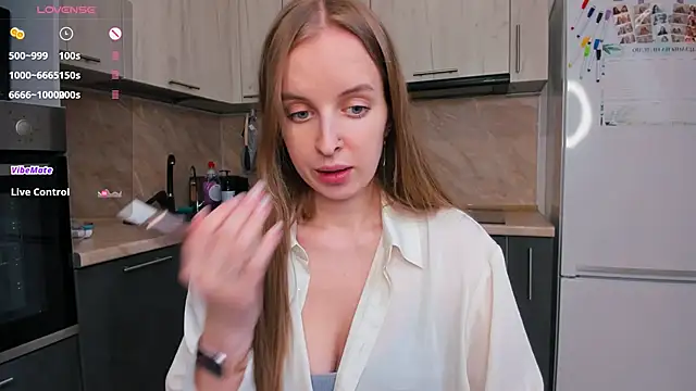 violet blue eyes online show from 17, 2, 2026