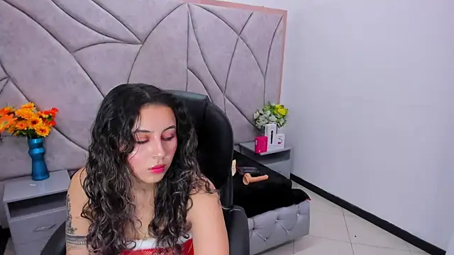 Snapshot of celeste_blue69 chatting on 15, 12, 2025 celeste blue69 online show from 15, 12, 2025