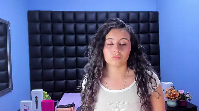 Snapshot of celeste_blue69 chatting on 10, 2, 2026 celeste blue69 online show from 10, 2, 2026