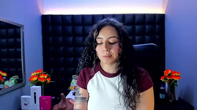 Snapshot of celeste_blue69 chatting on 2, 6, 2026 celeste blue69 online show from 2, 6, 2026