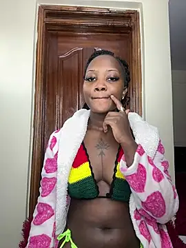 Snapshot of Queen_Arnah254 chatting on 7, 5, 2026 Queen Arnah254 online show from 7, 5, 2026