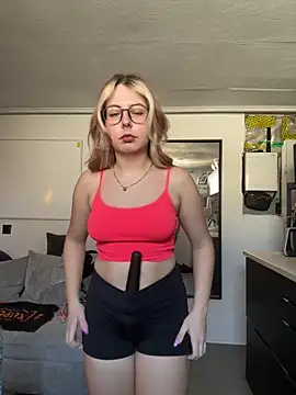 Livewithlucy online show from 6, 3, 2025