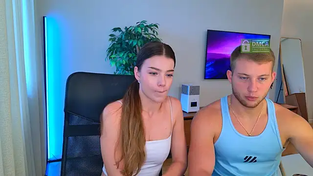 Snapshot of Jony_and_Jessica chatting on 12, 6, 2026 Jony and Jessica online show from 12, 6, 2026