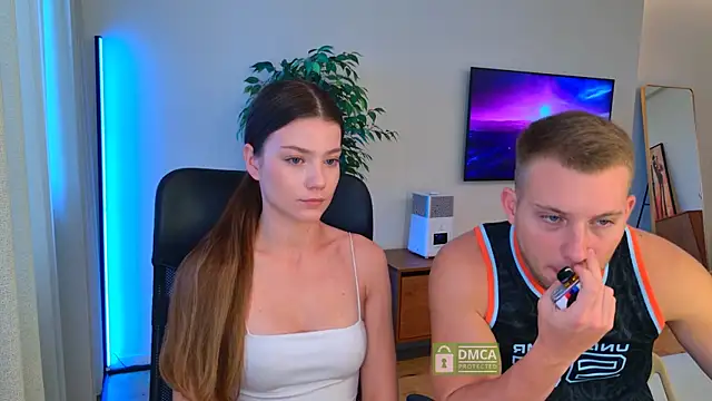 Jony and Jessica online show from 23, 6, 2026