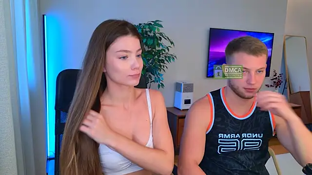 Jony and Jessica online show from 17, 7, 2026