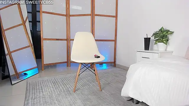 MissLinda online show from 7, 10, 2025