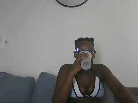 Puliza wet online show from 5, 10, 2025