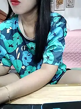 cream1299 online show from 19, 10, 2025