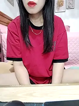 cream1299 online show from 17, 10, 2025