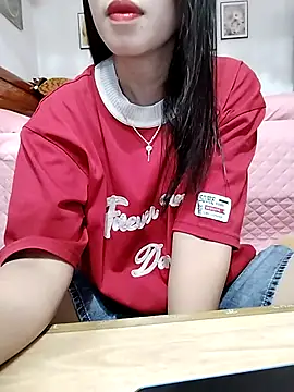 cream1299 online show from 19, 9, 2025