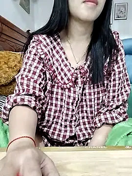 cream1299 online show from 8, 3, 2025