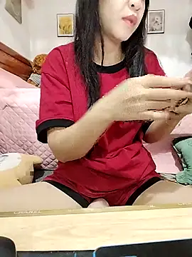 cream1299 online show from 18, 10, 2025