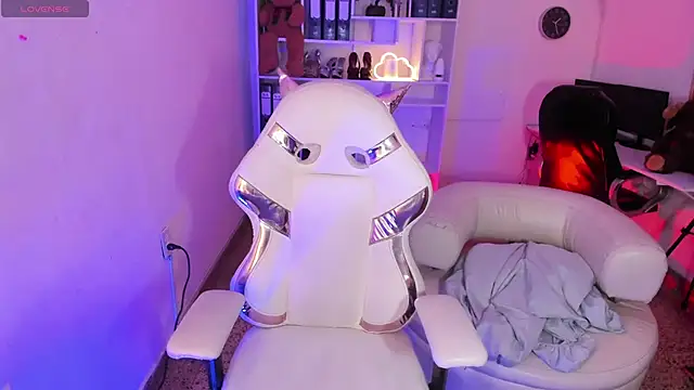 Snapshot of katya_nt chatting on 23, 11, 2025 katya nt online show from 23, 11, 2025