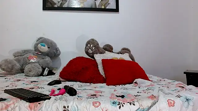 camilavagina24 online show from 23, 2, 2026