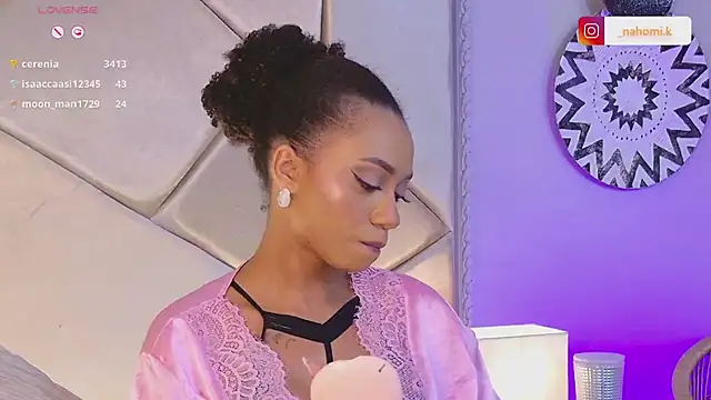 Nahomi King online show from 25, 2, 2025