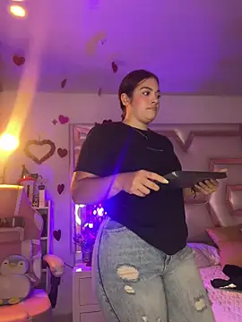 Chloee Evans1 online show from 9, 3, 2025