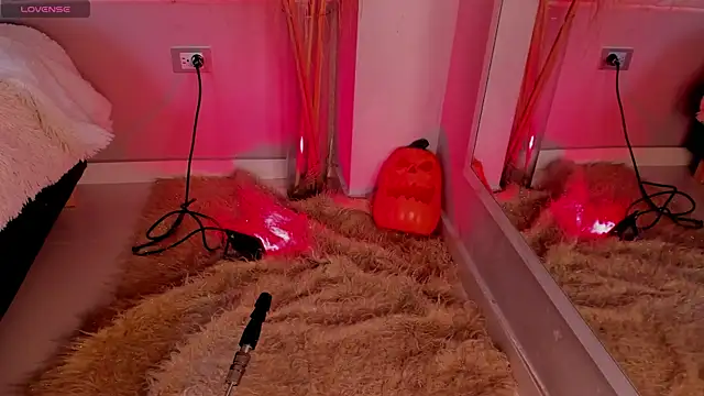 miia  baker online show from 23, 10, 2025