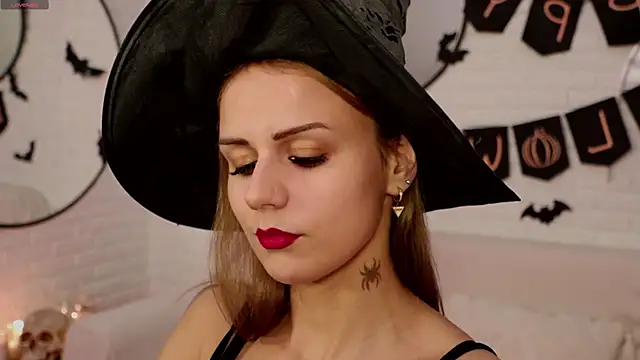 Snapshot of Wendy_D0ll chatting on 31, 10, 2025 Wendy D0ll online show from 31, 10, 2025