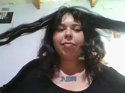 Snapshot of scarletttlove chatting on 30, 3, 2026 scarletttlove online show from 30, 3, 2026
