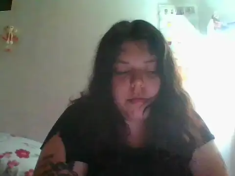 Snapshot of scarletttlove chatting on 19, 4, 2026 scarletttlove online show from 19, 4, 2026
