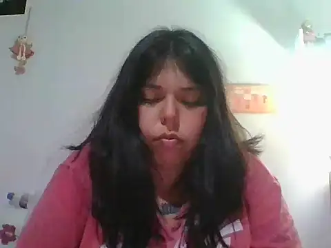 Snapshot of scarletttlove chatting on 27, 3, 2026 scarletttlove online show from 27, 3, 2026
