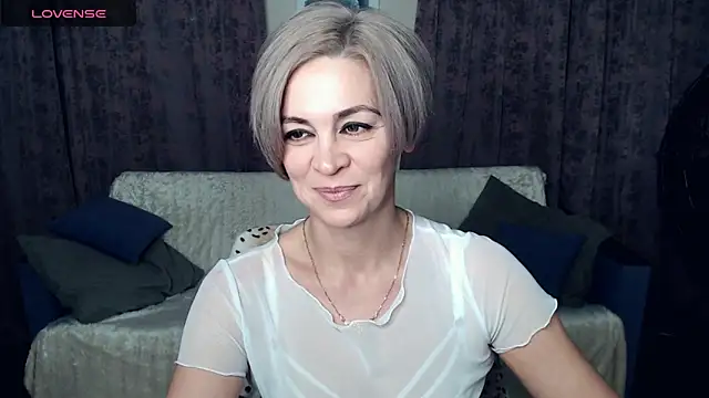 Snapshot of Blonde_lola444 chatting on 17, 12, 2024 Blonde lola444 online show from 17, 12, 2024