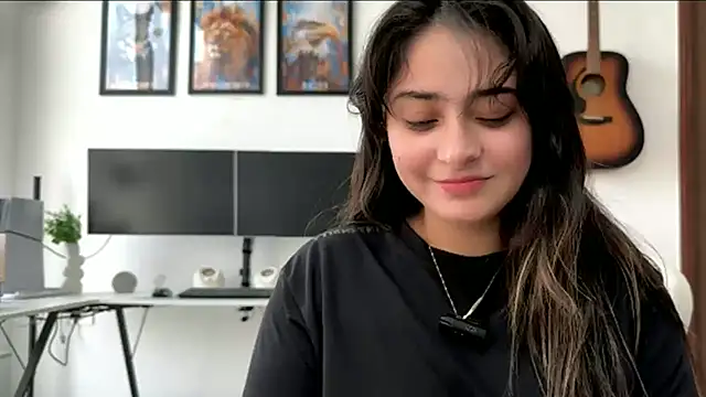 Snapshot of demieliss chatting on 17, 5, 2026 demieliss online show from 17, 5, 2026
