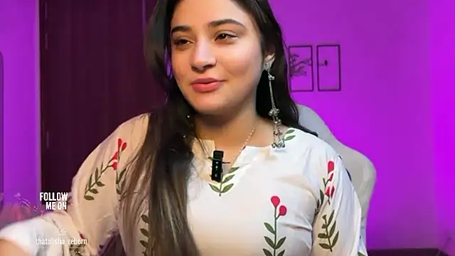 Snapshot of demieliss chatting on 5, 8, 2026 demieliss online show from 5, 8, 2026