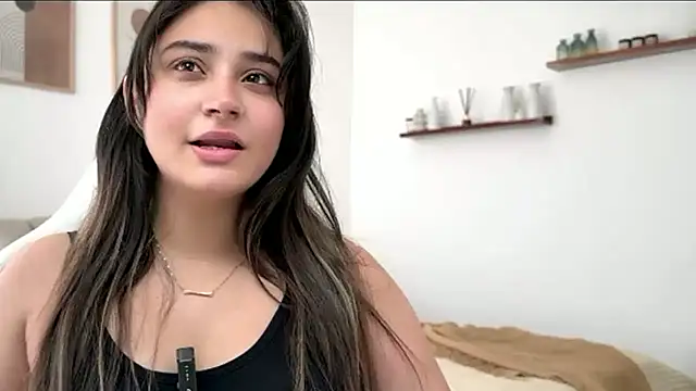 Snapshot of demieliss chatting on 25, 4, 2026 demieliss online show from 25, 4, 2026