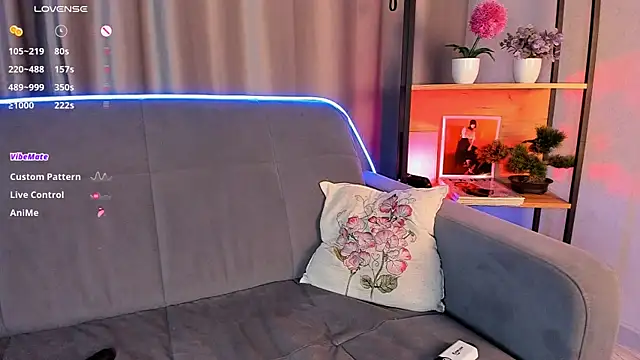  Eva Lee online show from 5, 2, 2025