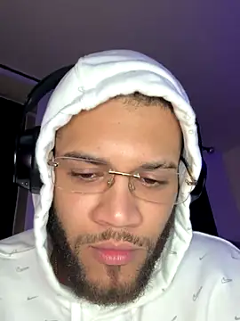 Snapshot of Joker19196 chatting on 19, 10, 2025 Joker19196 online show from 19, 10, 2025