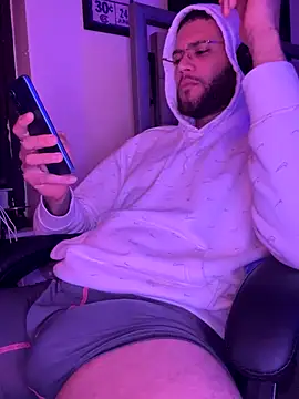 Snapshot of Joker19196 chatting on 25, 11, 2025 Joker19196 online show from 25, 11, 2025