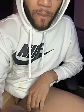 Snapshot of Joker19196 chatting on 11, 11, 2025 Joker19196 online show from 11, 11, 2025