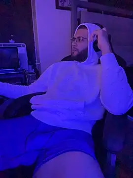 Snapshot of Joker19196 chatting on 19, 11, 2025 Joker19196 online show from 19, 11, 2025