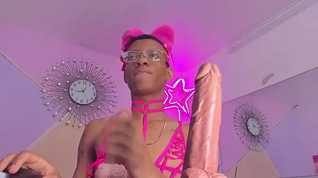 Snapshot of Tiffany_Valentine15 chatting on 22, 11, 2025 Tiffany Valentine15 online show from 22, 11, 2025