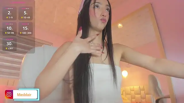 Snapshot of blair___mester chatting on 11, 10, 2025 blair mester online show from 11, 10, 2025