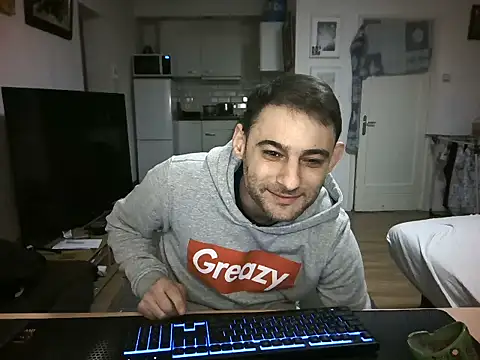 mihaimichael online show from 2, 4, 2026