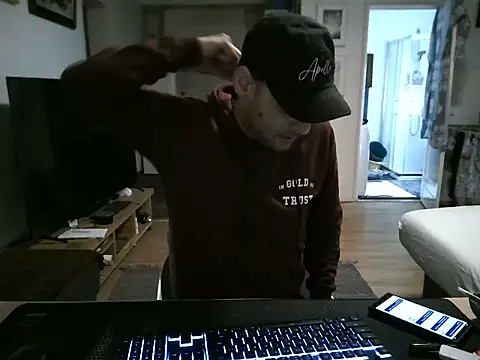 mihaimichael online show from 2, 4, 2026